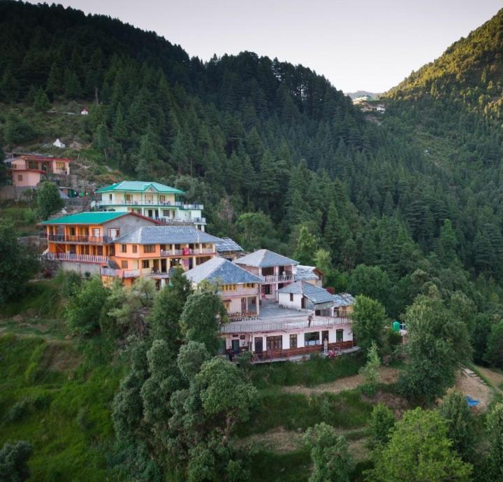 דרמסאלה Orange Guest House Dharmkot מראה חיצוני תמונה